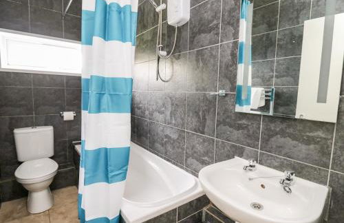 Cwtsh Cragen - Photo 13