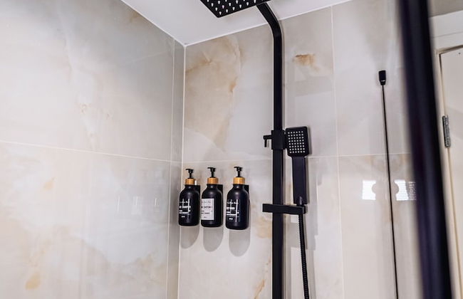 Luxurious 3-Bedroom Oasis Manchester - Foto 32