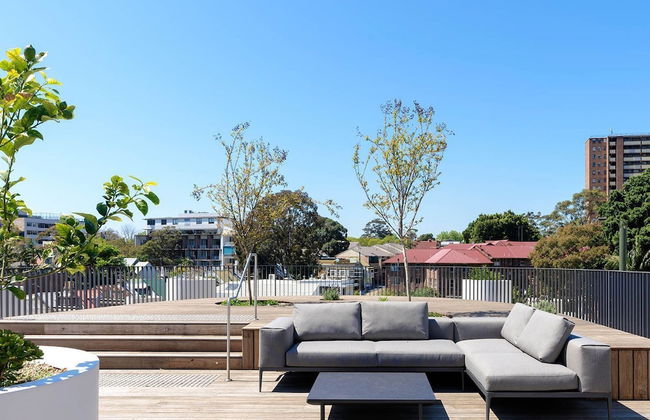 The Surry Apartments by Urban Rest - Photo 17