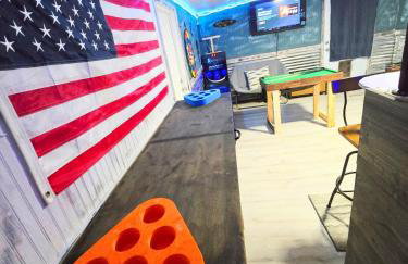 5 Mins from beach and has pool, hot tub, games, pet friendly - Foto 19