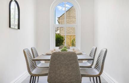 Elegant Garden Apartment, Private Parking & EV Charger, Walk to Town - Foto 31