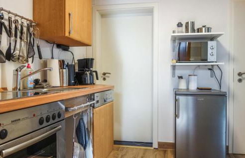 2 Bedroom Amazing Apartment In Loxstedt - Foto 10