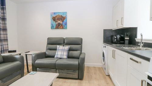 2 College Bounds - Photo 5