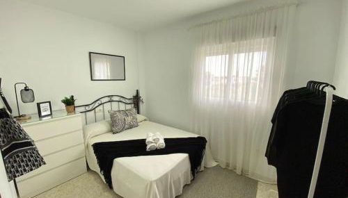 Apartamento Malandar - Photo 3, towels, wardrobe