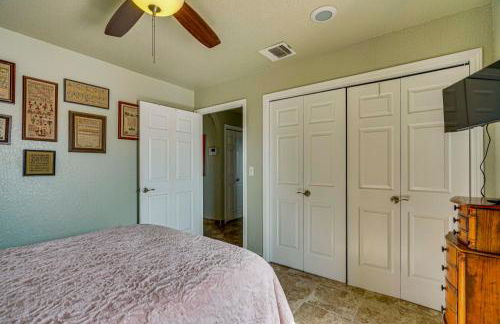 Views and Fire Pit Hilltop Retreat in Rio Rico! - Foto 19