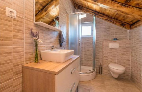 Lovely Home In Donje Rastane - Foto 21