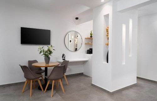 LyMaRou Collection - Photo 98