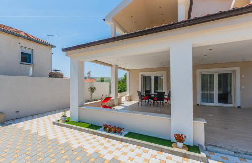 Apartmani Nikola - Foto 18