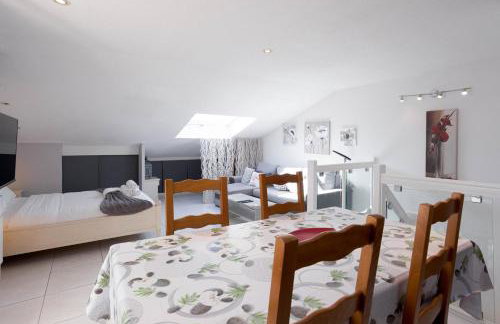 Dream Rooftop - Rooftop vue mer, proche plage, style traditionnel, clim - Foto 26