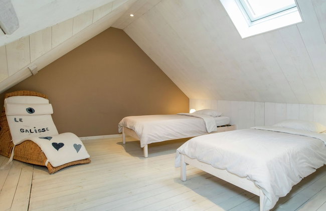 Spacious Holiday Home in Grand-halleux Near Vielsalm - Photo 9