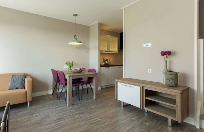 Holiday Home in Oostkapelle Near Forest - Photo 9