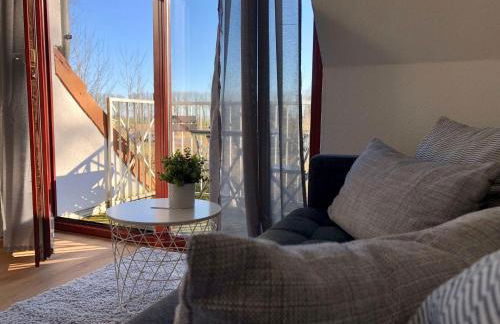 Ferienwohnung-Mary-Poppins-mit-Balkon-zwischen-Strand-Wald-Wiese-im-Suedosten-der-Insel-Ruegen - Foto 7