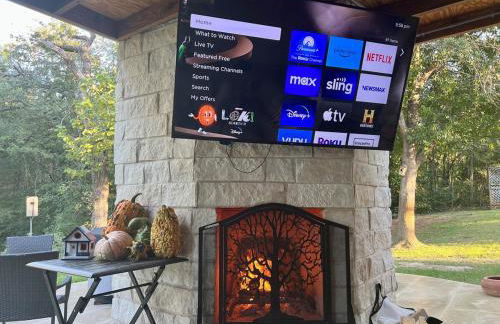 Gated Estate Escape! Three BR - Foto 42