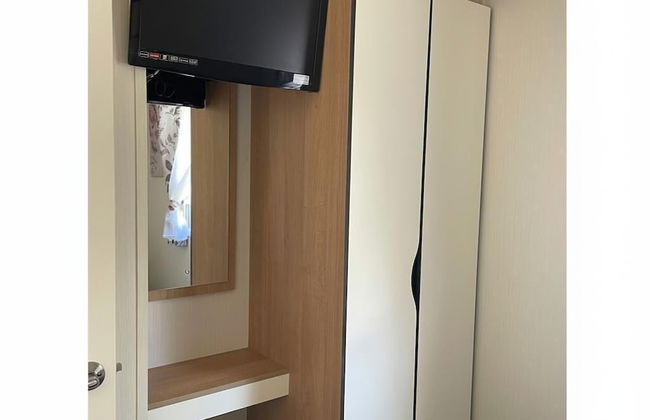 Caravan - Sleeps 6 & Parking - Foto 8