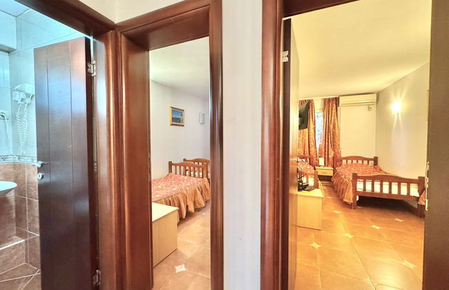 The Four Fish Apartments - Foto 35