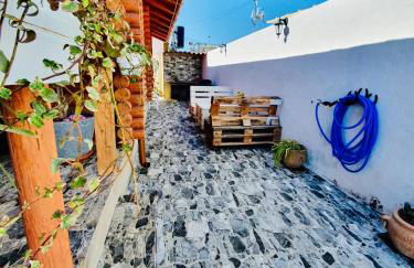 Wild House - Photo 7