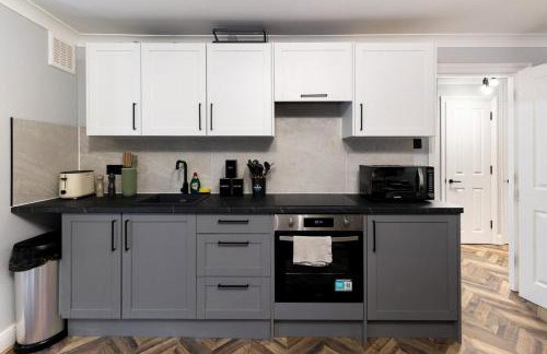 Bright & Comfortable 2-Bedroom Retreat - Foto 24