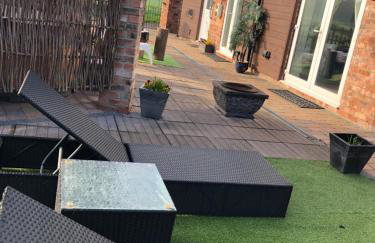 Lincoln Holiday Retreat Cottage with Private Hot Tub - Foto 25