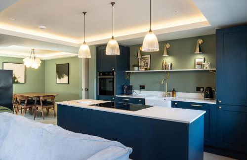 The Farmhouse - Photo 13