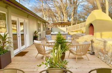 Art Deco Gem-King Suite-Hot Tub-Outdoor Fire Place - Foto 29