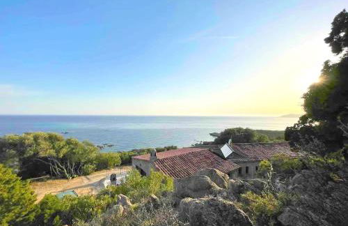 Corse villa sea view 180 AC 4 bedeooms sleeps 10 - Foto 8