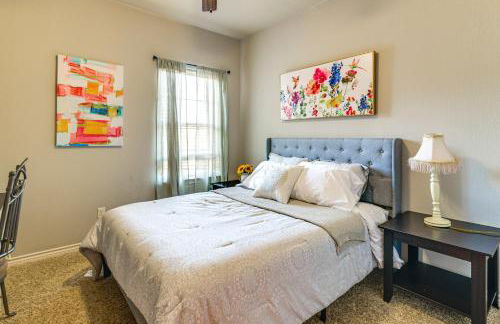 Spacious and Family-Friendly! TAMU Townhome with Yard - Foto 17