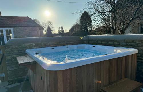 Stunning Countryside House with Pool and Hot Tub - Foto 25