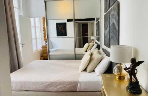 1 Bed Apartment Sleeps 4 Mezzanine -WiFi -Tv - Foto 6