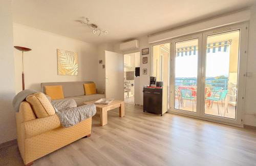 Appartement F2 à Fréjus avec terrasse et parking - Foto 1