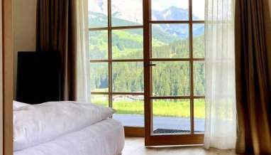 Surrounded by green - Luxury Chalet at the foot of the Dolomites - Foto 1