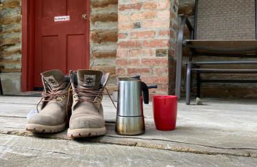 Rustic, Cozy Log Cabin Rental near Idaho Falls - Foto 7