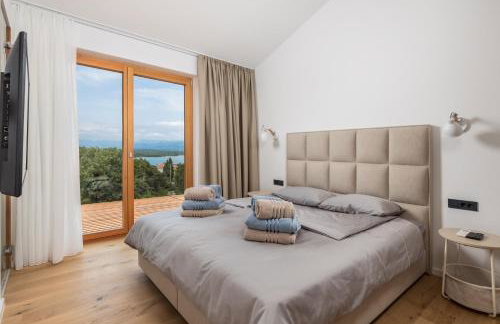 Villa 1 with Pool Soline, Krk, 280 m from beach, by 4Villas - Foto 35