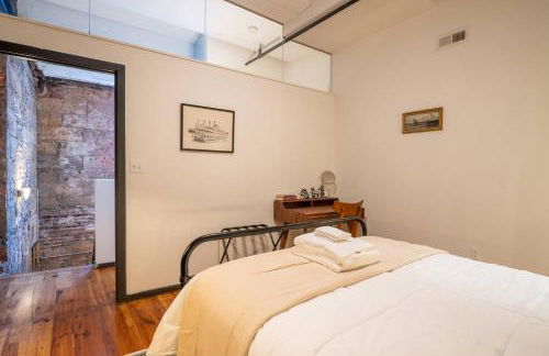 Stylish Loft | Shockoe Bottom | Walk to Canal - Foto 8