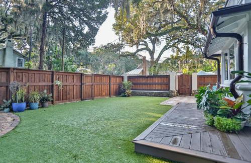 Extraordinary Old Florida home with designer interior & backyard treehouse - Foto 39