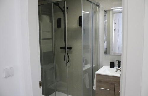 APARTAHOTEL MADRID URBAN SUITES - EDIFICIO EXCLUSIVO- 7 Apartments Boutique Full Equiped - Foto 4