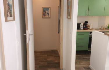 Home2Sea - Piscine, Jardin, studio cabine, 1 canapé lit convertible 2 ADULTES, 1 lit superposé triple 3 ENFANTS ou ADOS - Foto 36