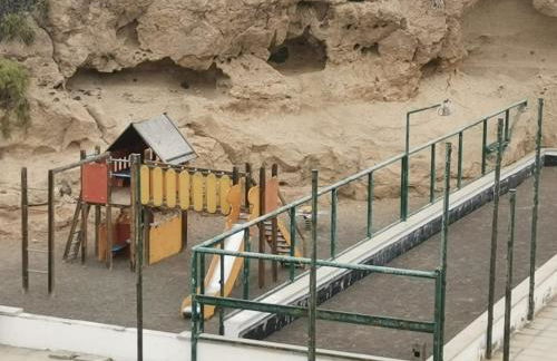 CHALET CON JACUZZI CLIMATIZADO, BARBACOA Y CERCA DE LA PLAYA - Foto 46