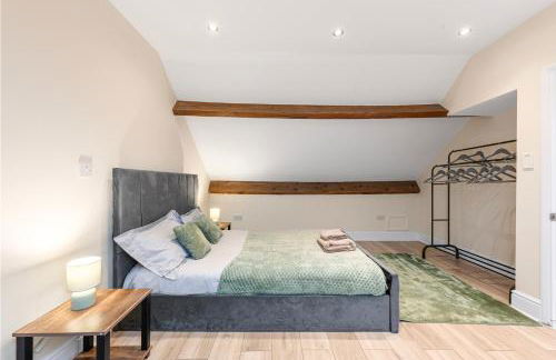 Spacious 6-Bed with Pool Table Desks in every room - Foto 48