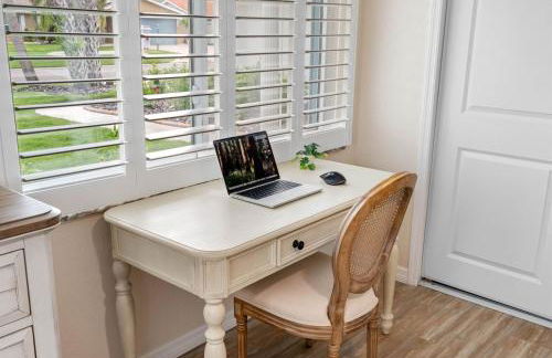 Brand New Saltwater Pool! - Waterfront Canal - Luxury Home - Foto 34