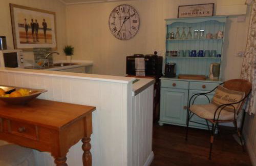 Log Cabin, Conveniently Situated halfway between Stratford and Warwick - Foto 3