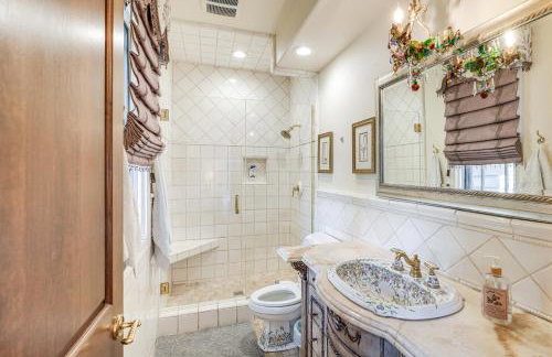 Pool, Peacocks and Views! Lavish Retreat in Gilroy - Foto 24