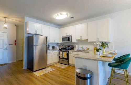 Book Cozy King Bed Now 25 Percent OFF Spring Special! - Foto 8