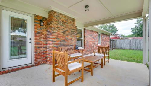 Decatur Vacation Rental with Patio! - Foto 2