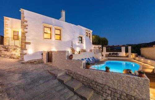 Penthe Manor House, Rustic Secret Retreat, By ThinkVilla - Photo 11