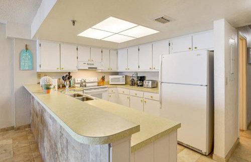 Steps to Shore, Pool Access New Smyrna Beach Gem! - Foto 8