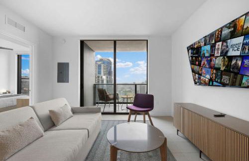 On 46th Floor! Amazing Views and Free Parking - Foto 9