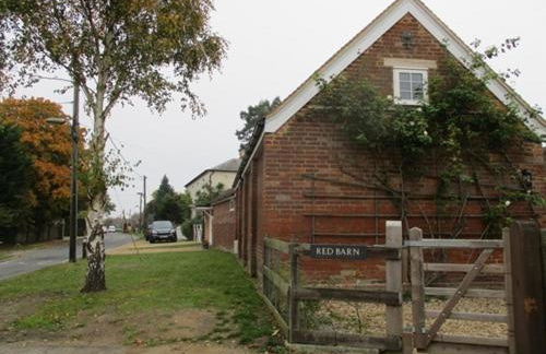 The Red Barn - Photo 10