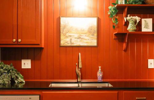 Creekside Cottage at Saegertown - Foto 18