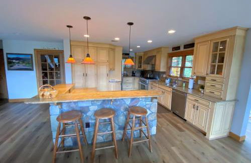 M1 Luxury home a short walk from the Mount Washington Hotel AC heated floor stunning views - Foto 38