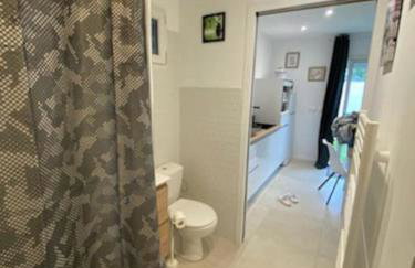 La Maisonnette T2 charmant jardin parking La Cadière d'Azur 1 à 4 personnes - Foto 18